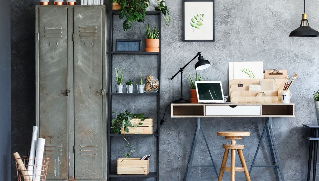 workstation with pendant and desk lamps