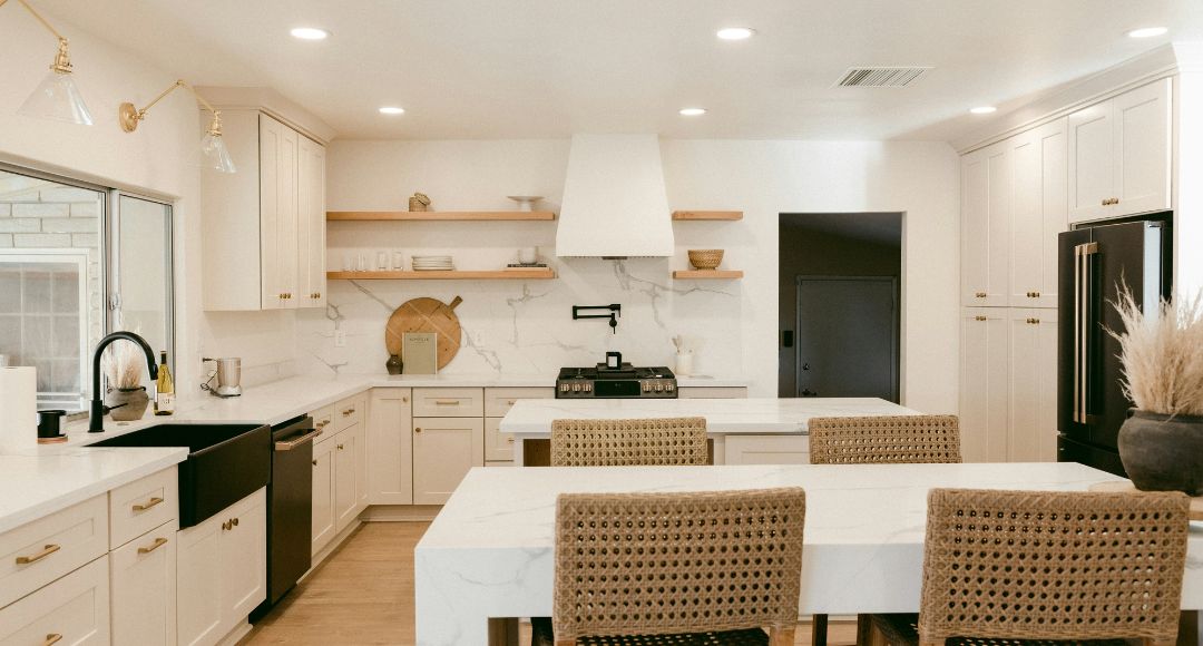 kitchen with rattan chairs